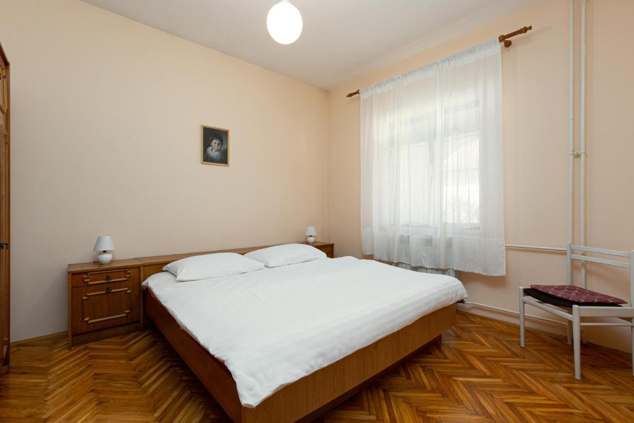 Silva Apartment Пореч Екстериор снимка