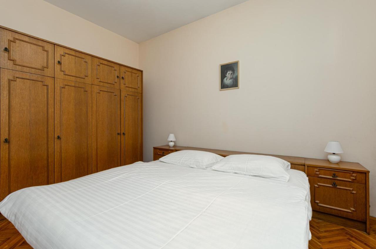 Silva Apartment Пореч Екстериор снимка