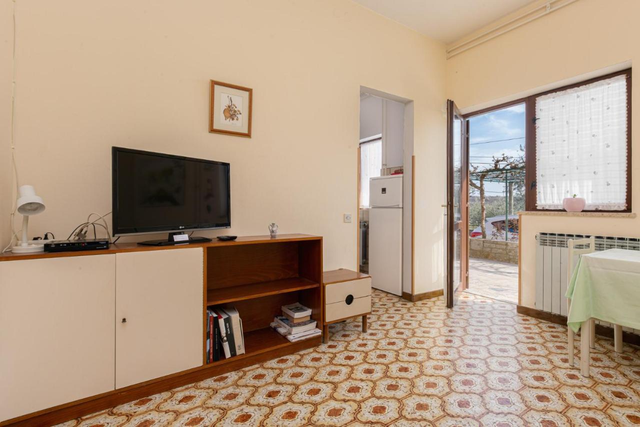 Silva Apartment Пореч Екстериор снимка